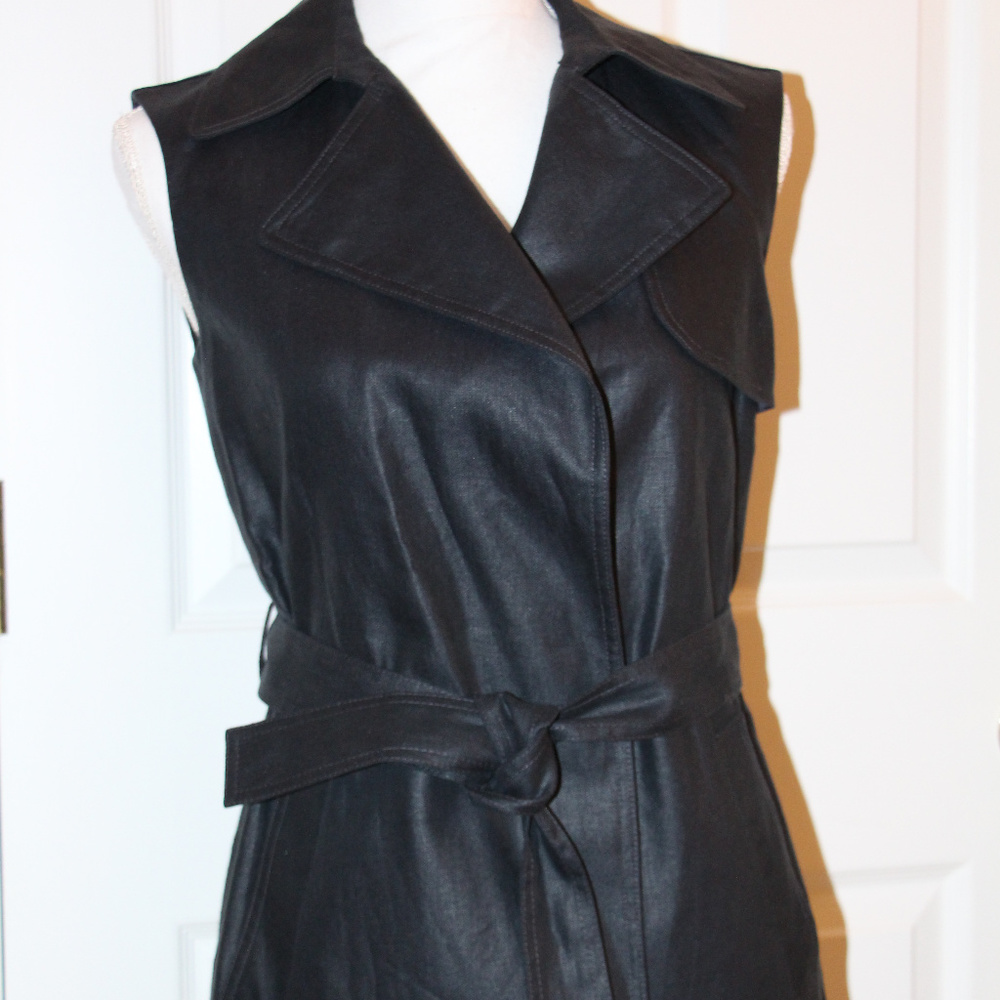 Theory Black Vest, Size 00, NWT